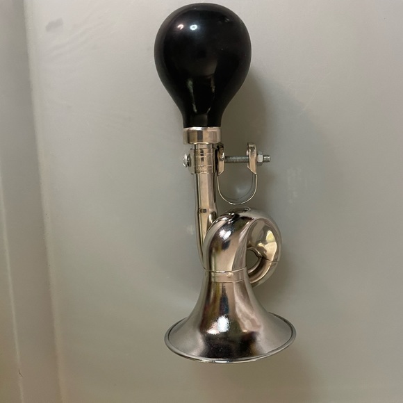 Bell Honker 300 Horn Silver - Picture 4 of 5